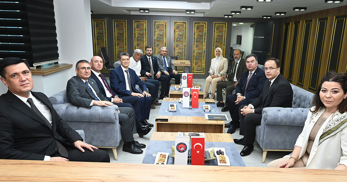 TÜRKMENİSTAN BÜYÜKELÇİSİ: DENİZLİ LOJİSTİK ÜSSÜMÜZ OLACAK