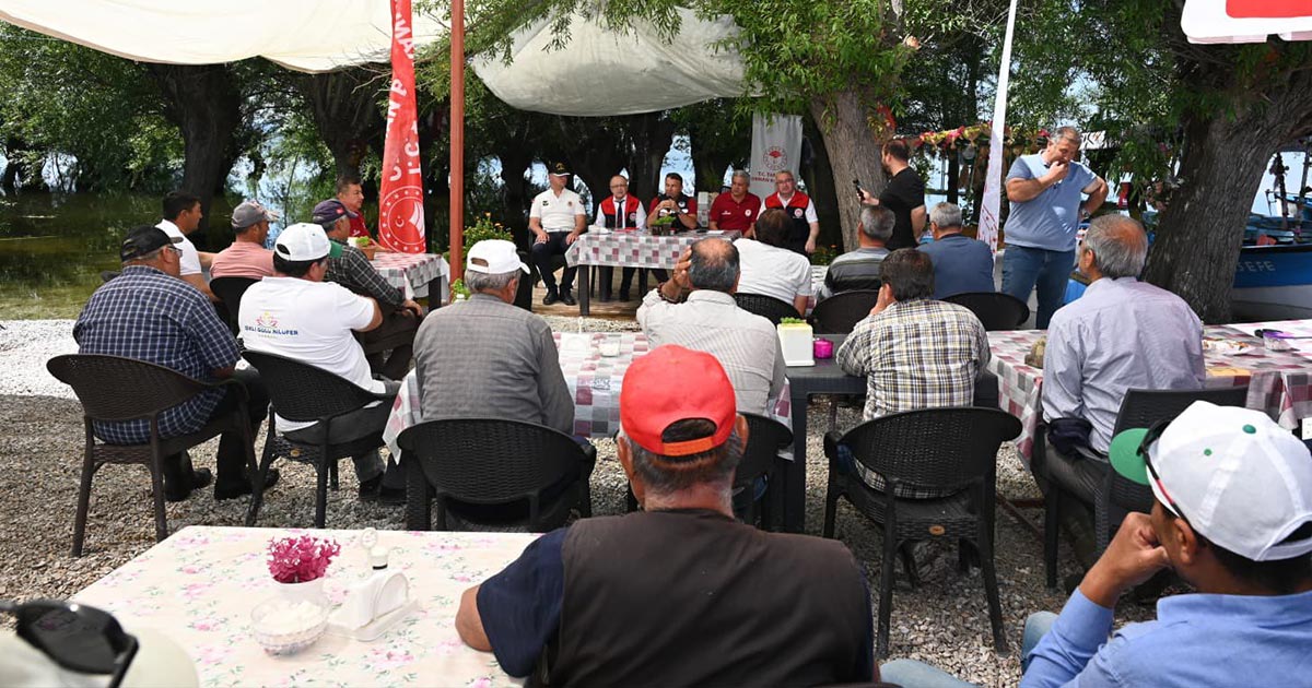 IŞIKLI GÖLÜ’NDE AV SEZONU BAŞLADI