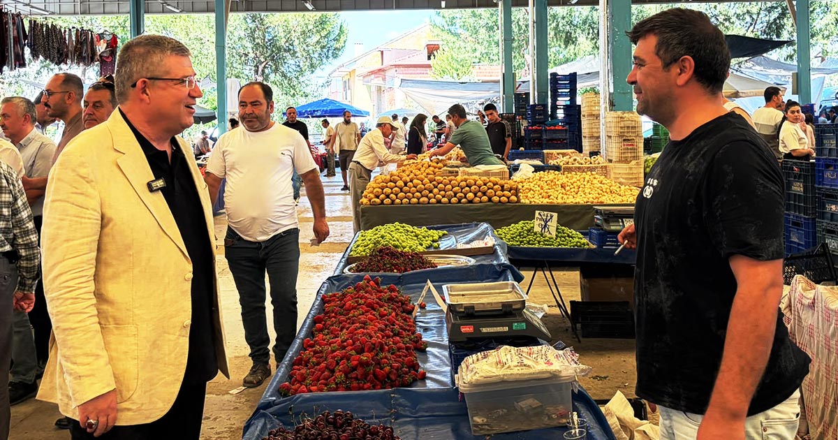 AK PARTİ PAZARDA NABIZ TUTTU