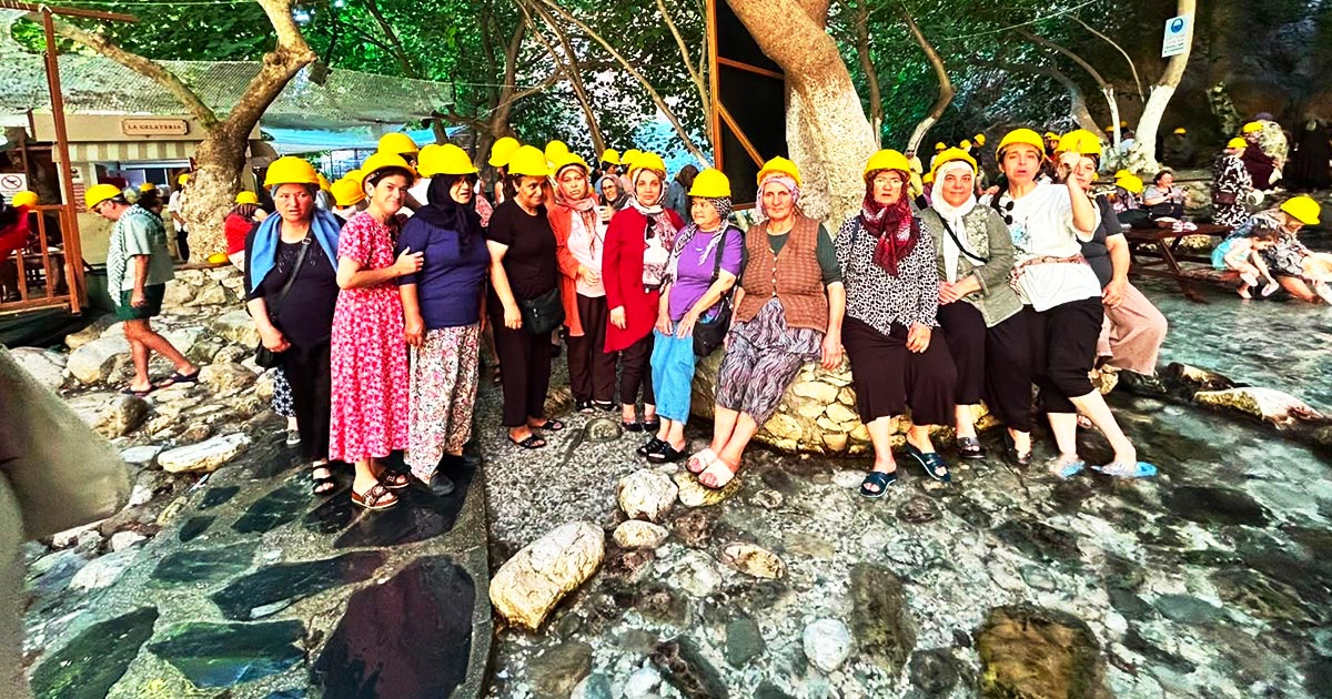 BABADAĞLI KADINLAR MAVİ TURDA BULUŞTU
