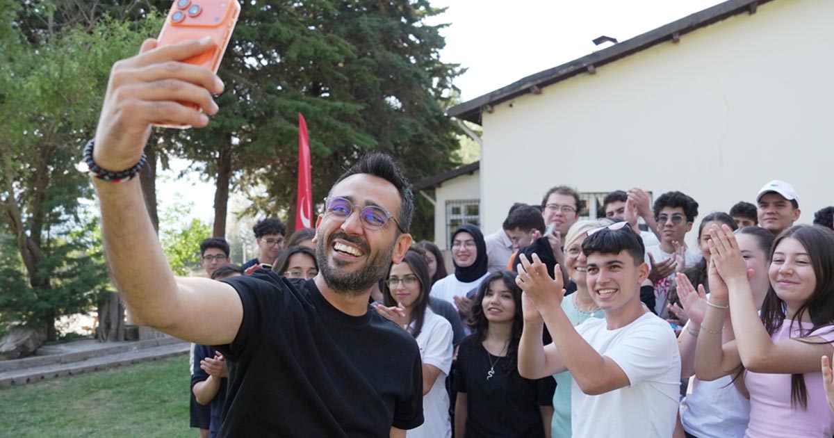 GRİ KOÇ GENÇLERLE BULUŞTU