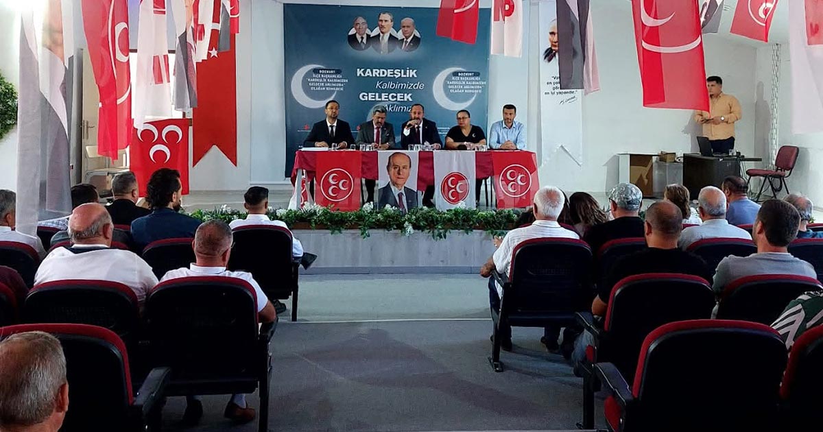 MHP 3 İLÇEDE KONGRE YAPTI