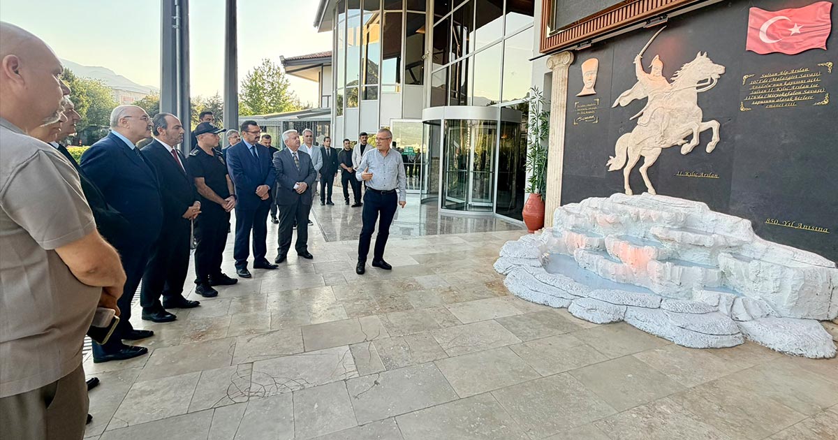 MİRYOKEFALON ZAFERİ ANITI AÇILDI