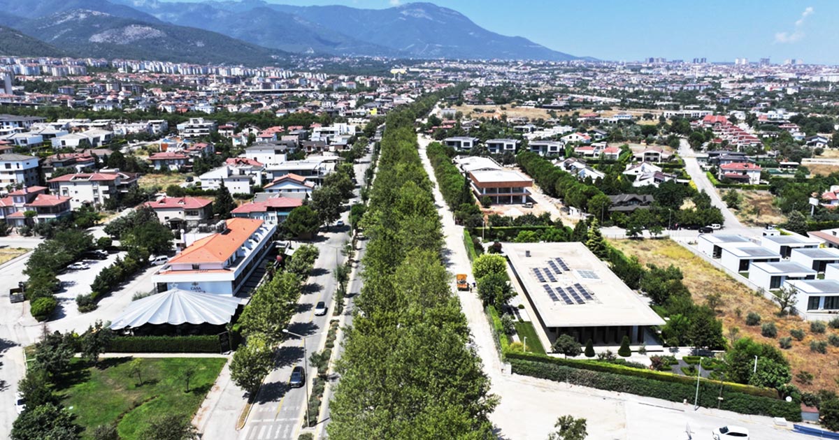 KOŞU YOLU YENİLENİYOR