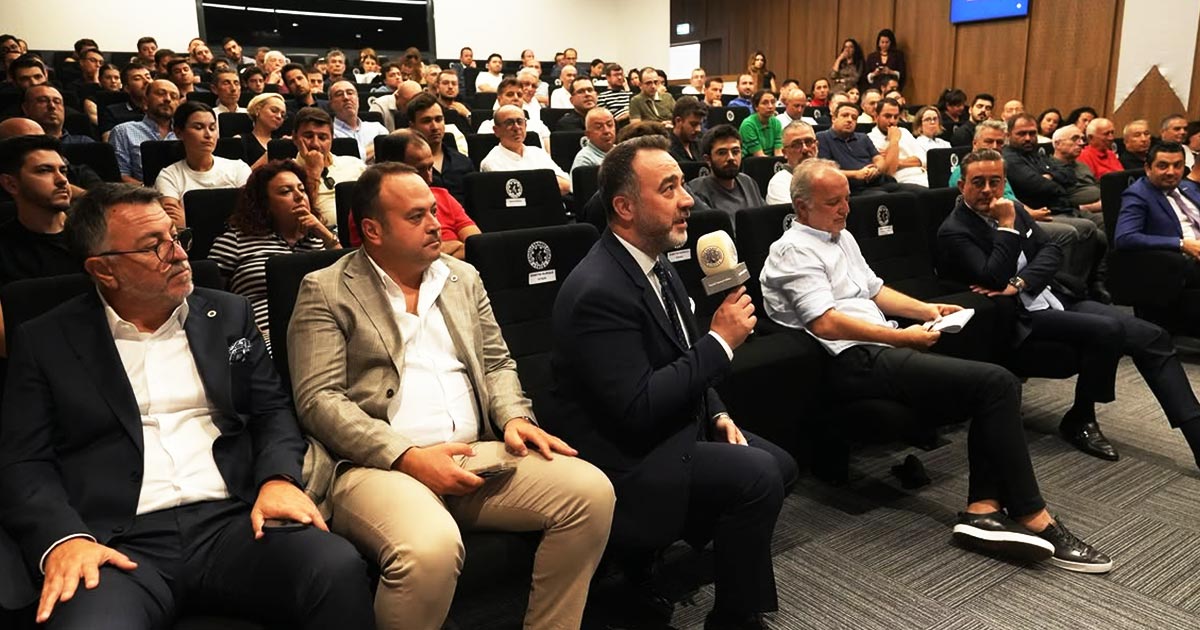 DENİZLİLİ SANAYİCİLERDEN YAPAY ZEKÂ ÇAĞINA HAZIRLIK