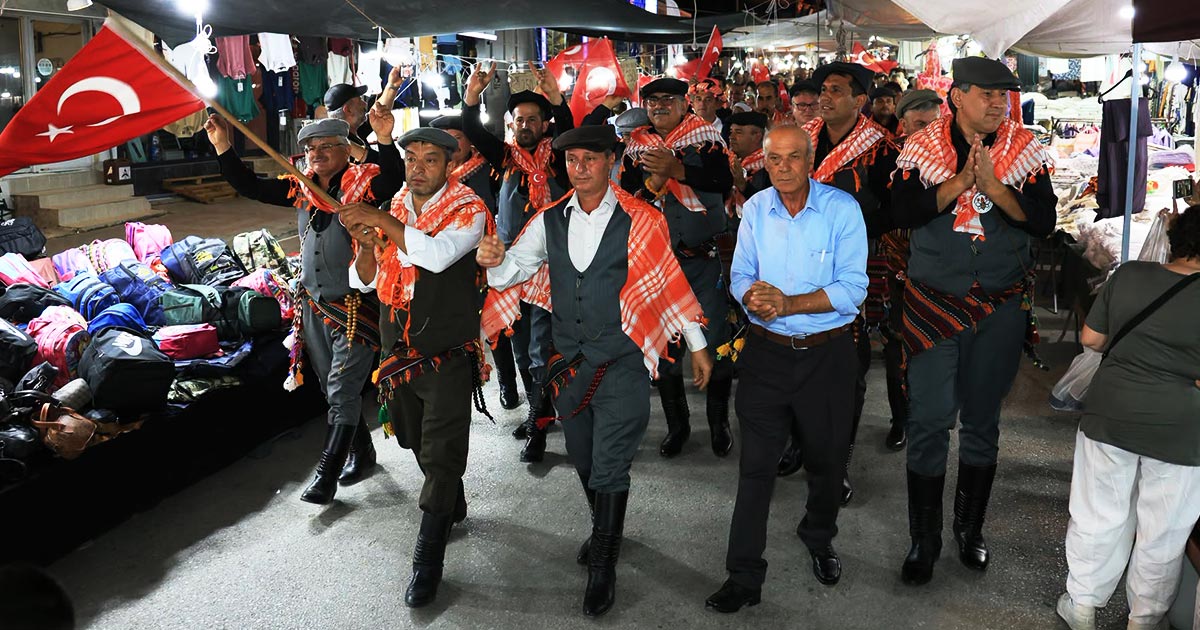 ÇAMELİ FESTİVALİ YÖRÜK GÖÇÜYLE BAŞLADI