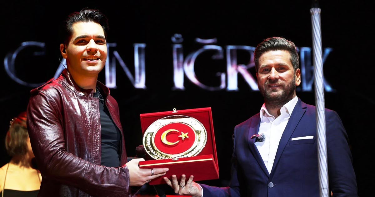 ZEYBEK FESTİVALİ MUHTEŞEM KONSERLE SONA ERDİ!