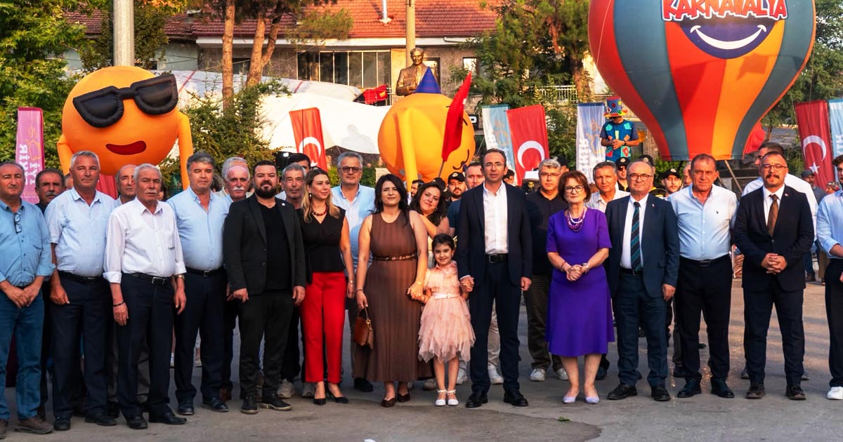 BEKİLLİ’DE ÜNLÜLER GEÇİDİ