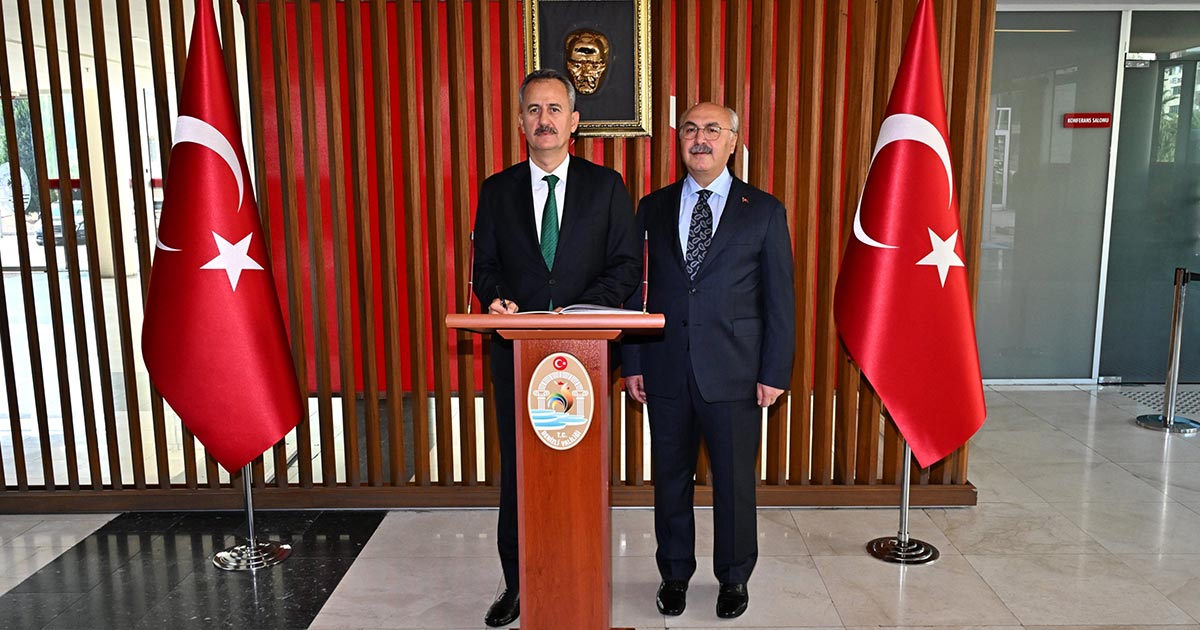 "DENİZLİ'Yİ GÜÇLÜ BİR MERKEZ YAPACAĞIZ"