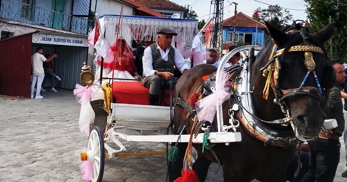 ARADIĞI AŞKI FAS'TA BULDU