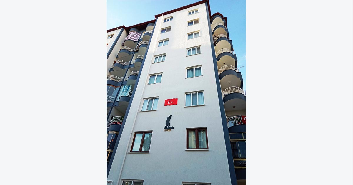 GELİNCİK APARTMANI