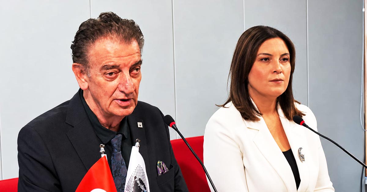 "KURTULUŞ VE GELECEK  ATATÜRK CUMHURİYETİ'NDE"