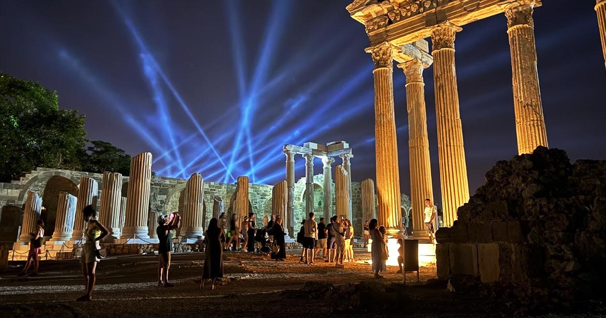 HİERAPOLİS ÜÇÜNCÜ SIRADA  
