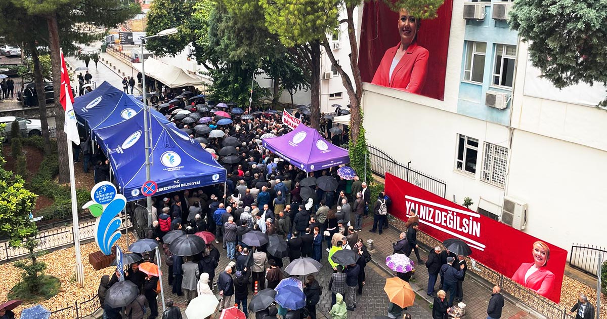 ŞENİZ DOĞAN’A DESTEK YAĞDI