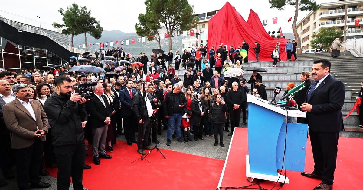 BAĞBAŞI KÜLTÜR MERKEZİ TÖRENLE AÇILDI