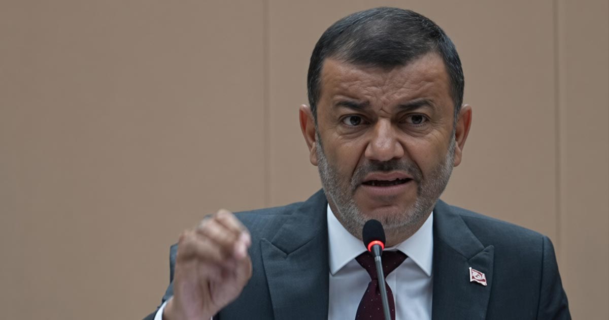 ÇAVUŞOĞLU’NDAN ŞEHİR HASTANESİ’NDE SÜRGÜN İDDİASI