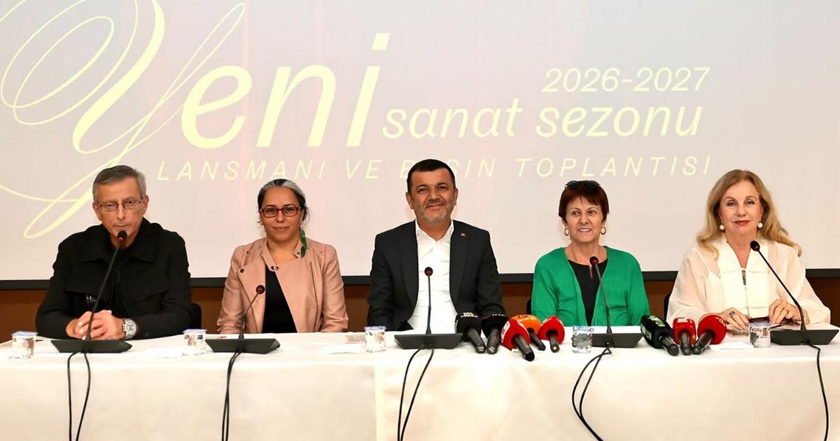 DENİZLİ BÜYÜKŞEHİR’DE ŞEHİR TİYATROSU PERDELERİNİ AÇIYOR