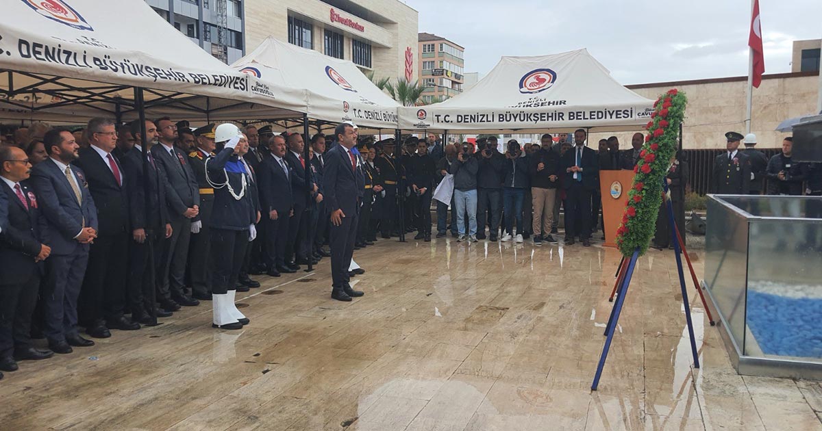 DENİZLİ’DE CUMHURİYET BAYRAMI KUTLAMALARI BAŞLADI