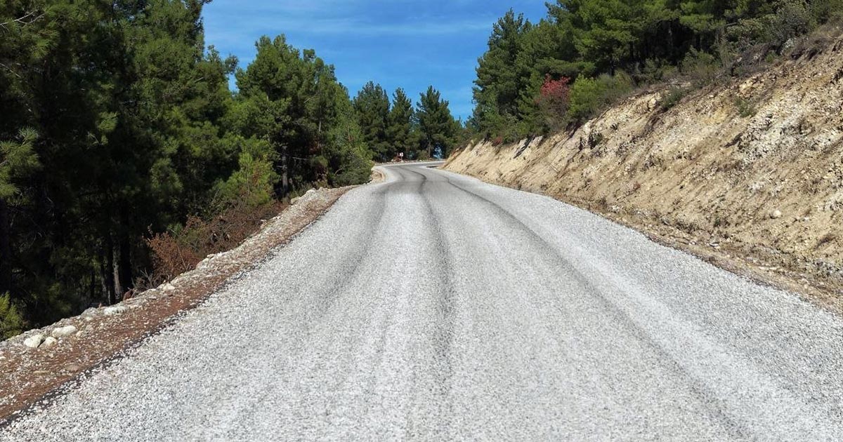 KALE’DE 14 KİLOMETRELİK GÜLBAĞLIK YOLU ULAŞIMA AÇILDI